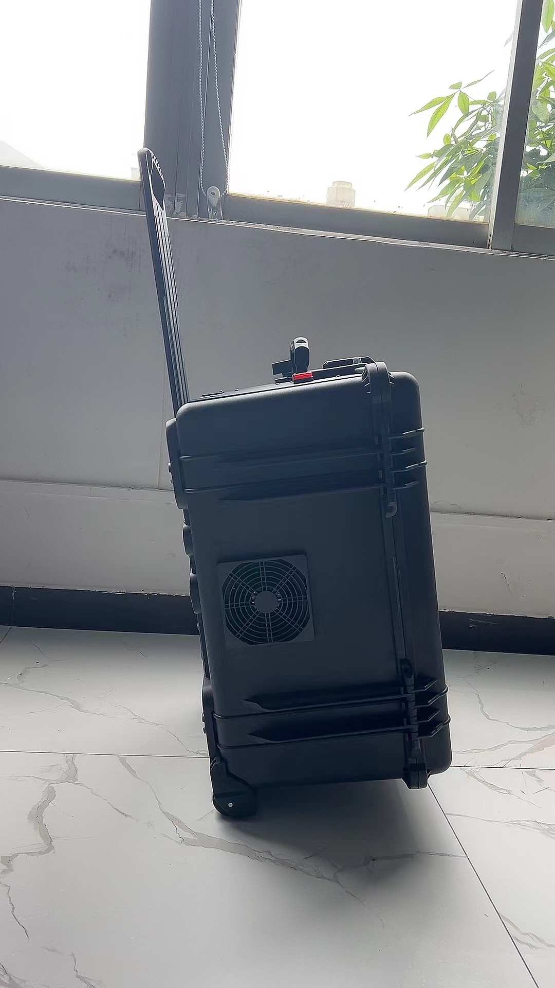 乡宁手拉箱型移动通信干扰器